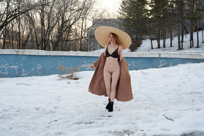 Лариса, 24